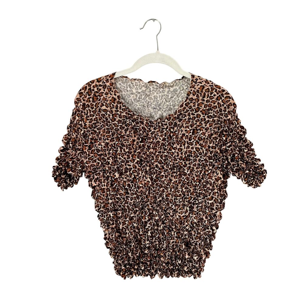 Leopard Print Popcorn Stretch Top: 90s, Y2K